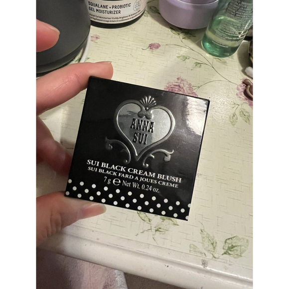 Anna Sui Black Cream Blush Magical Black to Blooming Rose Japan Try One Time - Picture 1 of 10